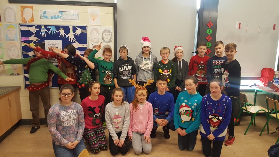 Christmas Jumpers 2016 (12)