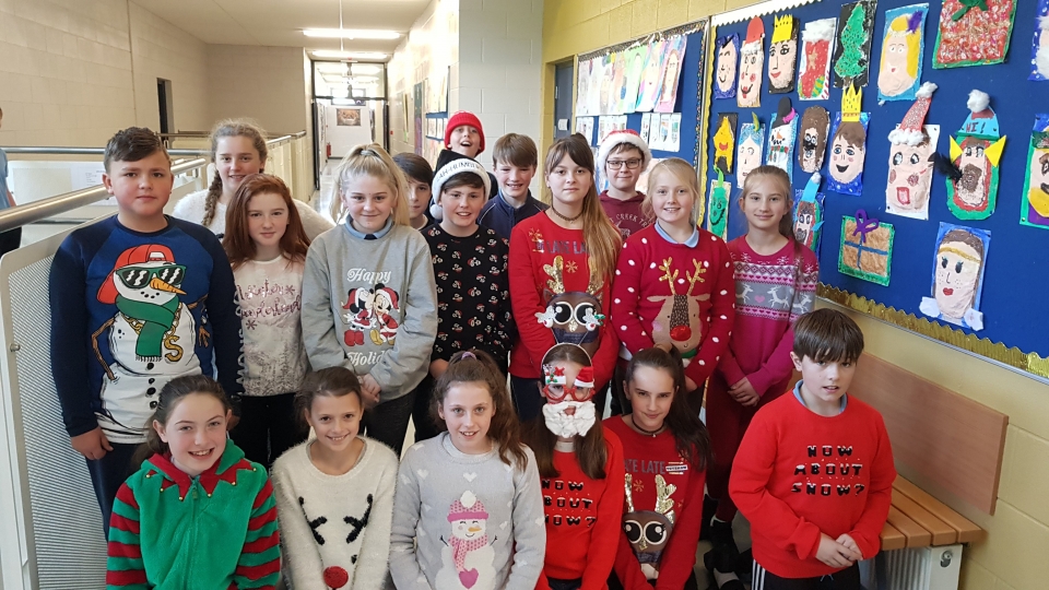 Christmas Jumpers 2017 (16)